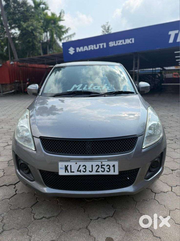 Maruti Suzuki Swift 1.2 Lxi (o), 2016, Petrol