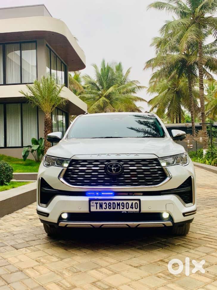 Toyota Innova Hycross 2.0 Zx (o) Hybrid 7 Str, 2025, Cng & Hybrids