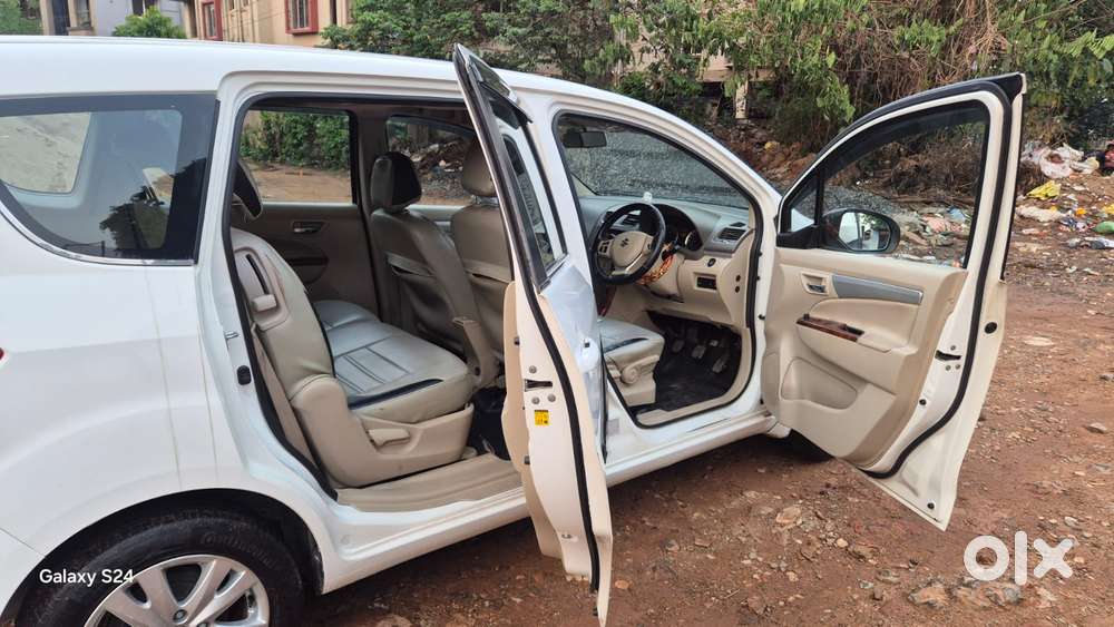 Maruti Suzuki Ertiga Zxi Plus , 2017, Petrol