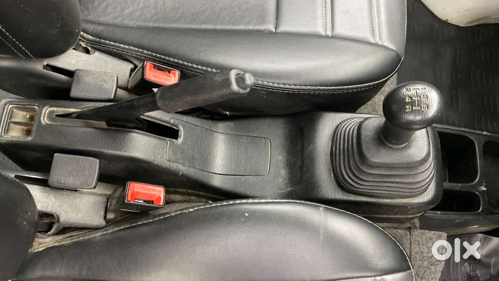 Maruti Suzuki Eeco 1.2 7 Str Std(o), 2022, Petrol