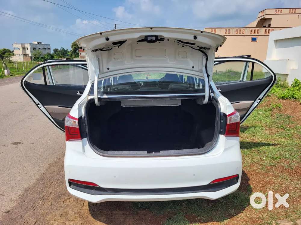 Hyundai Xcent 2018 Petrol Well Maintained