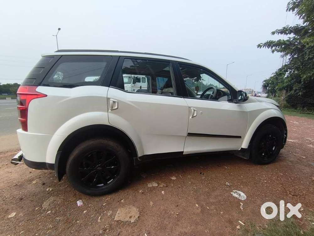 Mahindra Xuv500 W10 2wd, 2016