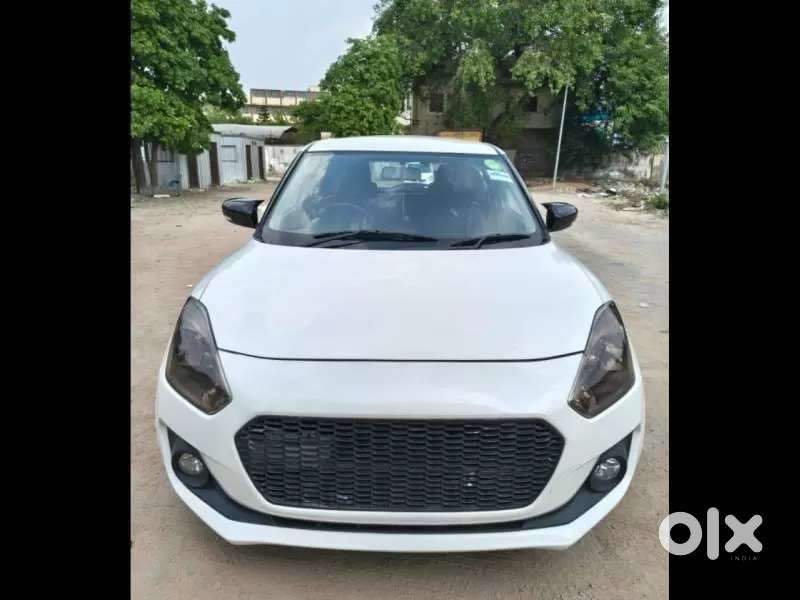 Maruti Suzuki Swift 1.3 Zxi, 2022, Petrol