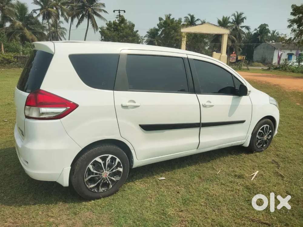 Maruti Suzuki Ertiga 2013