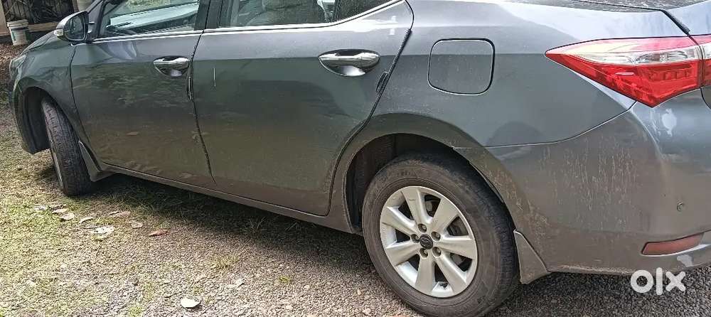 Toyota Corolla Altis 2014 Diesel 135000 Km Driven