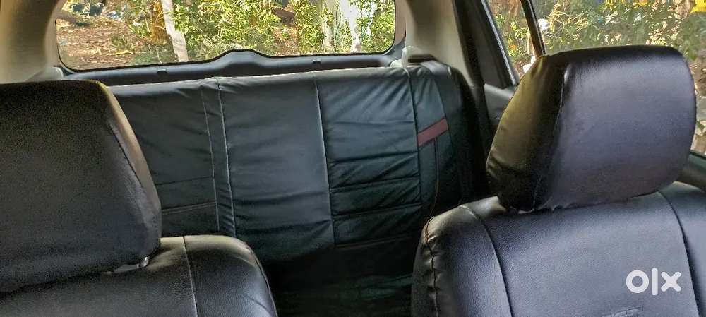 Swift Lxi Maruti 2009