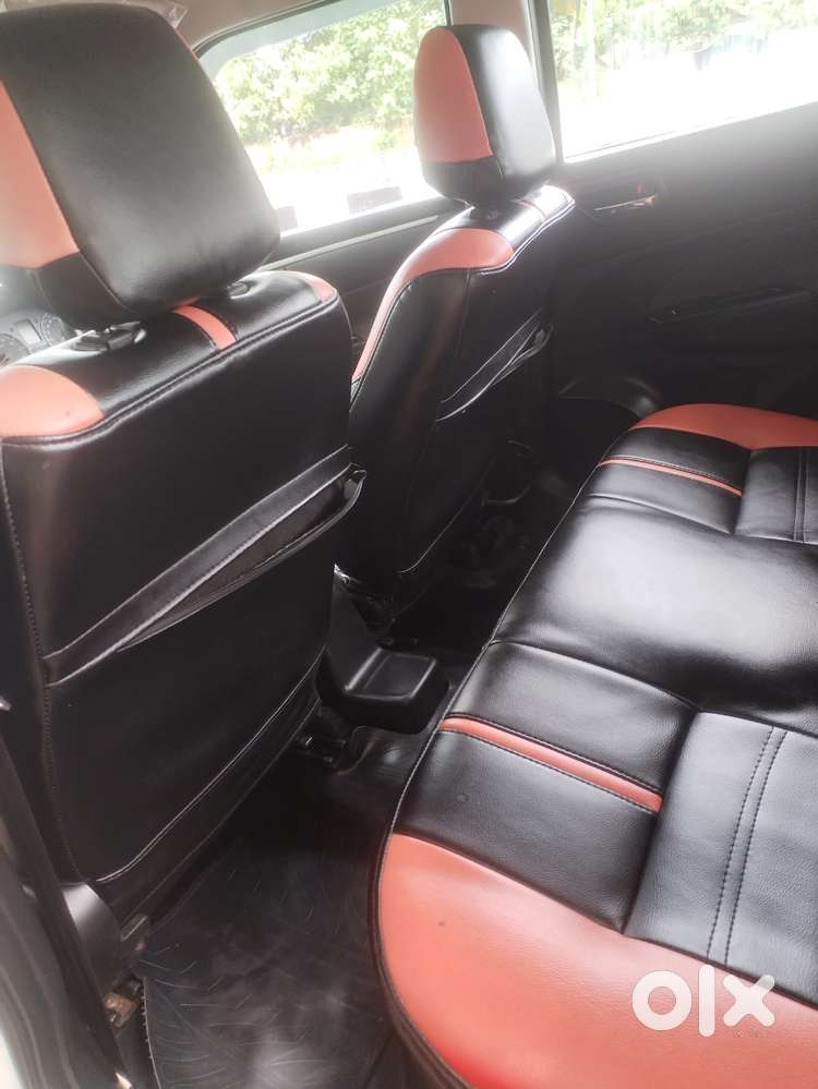 Maruti Suzuki Swift Vxi 1.2 Abs Bs-iv, 2016, Petrol