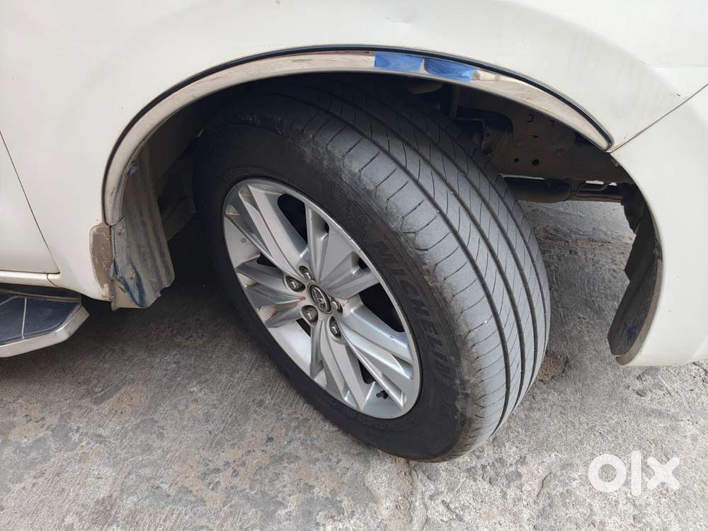 Toyota Innova Crysta 2.4 Z 7 Str, 2016, Diesel