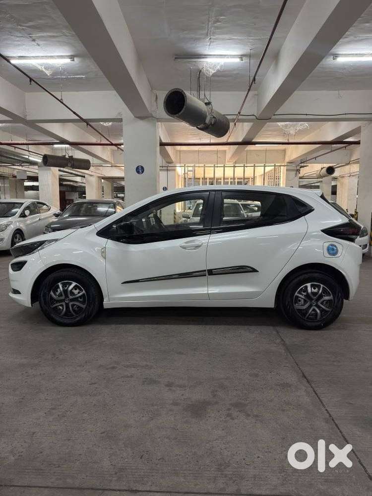 Tata Altroz Xe Petrol, 2021, Petrol