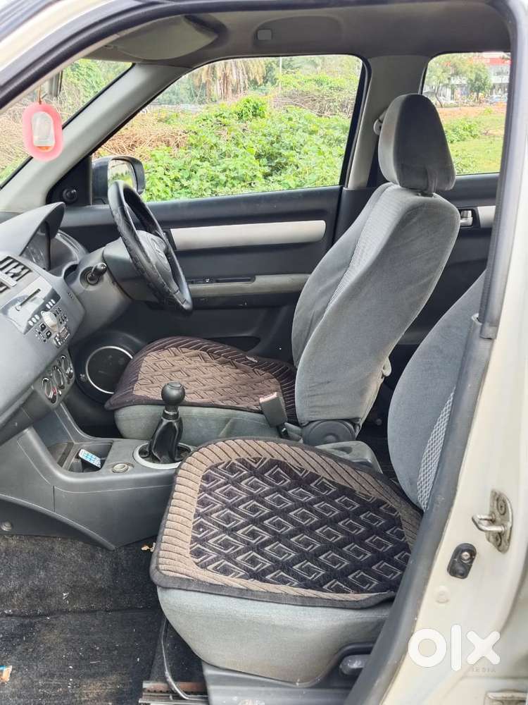 Maruti Suzuki Swift Dzire 1.2 Vxi Bsiv, 2012, Petrol