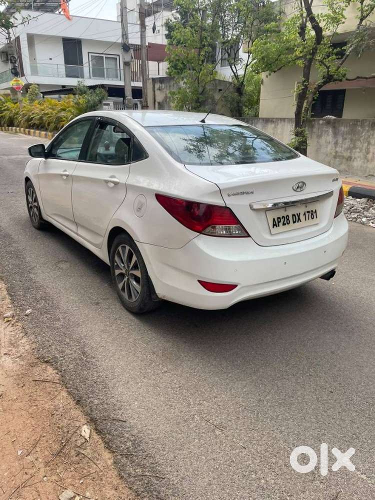 Hyundai Verna Fluidic 1.6 Crdi Sx Opt, 2013, Diesel