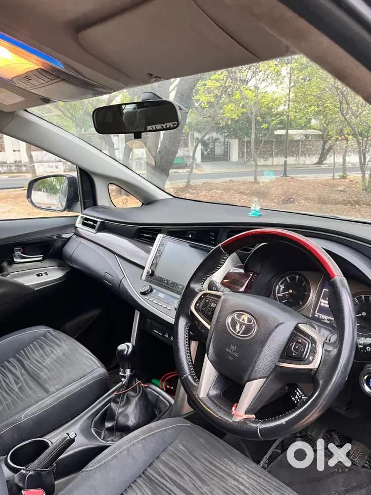 Innova Crysta Top Model