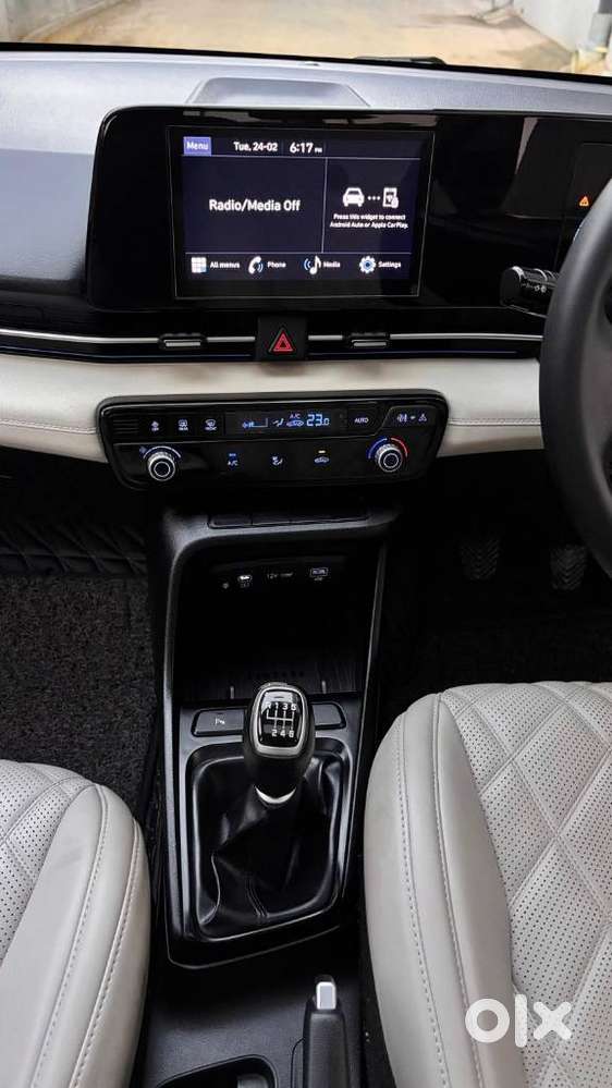 Hyundai Verna, 2023, Petrol