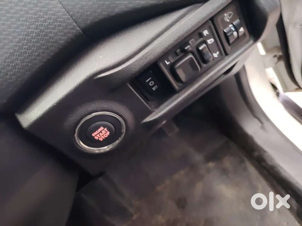 Maruti Suzuki Brezza Automatic Diesel 2019 Register 30000 Km Driven