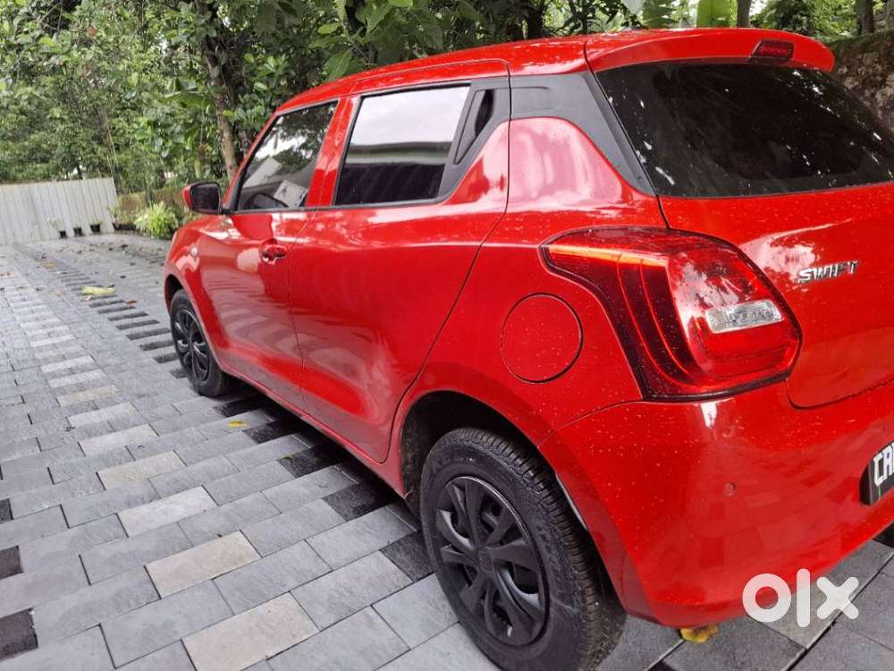 Maruti Suzuki Swift Lxi Option, 2024