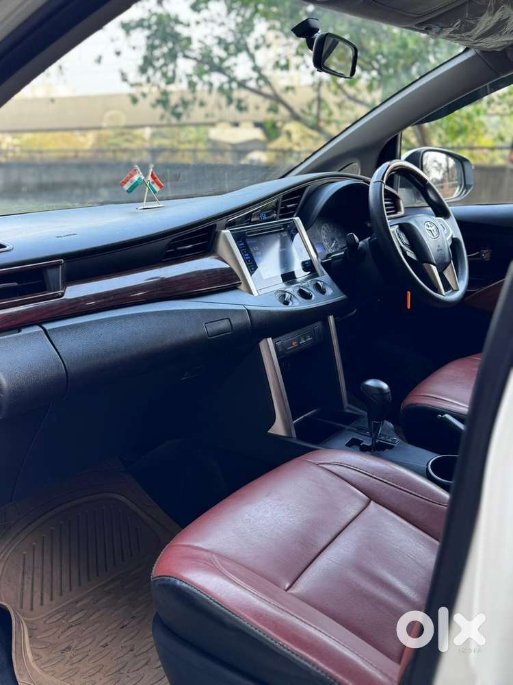 Toyota Innova Crysta