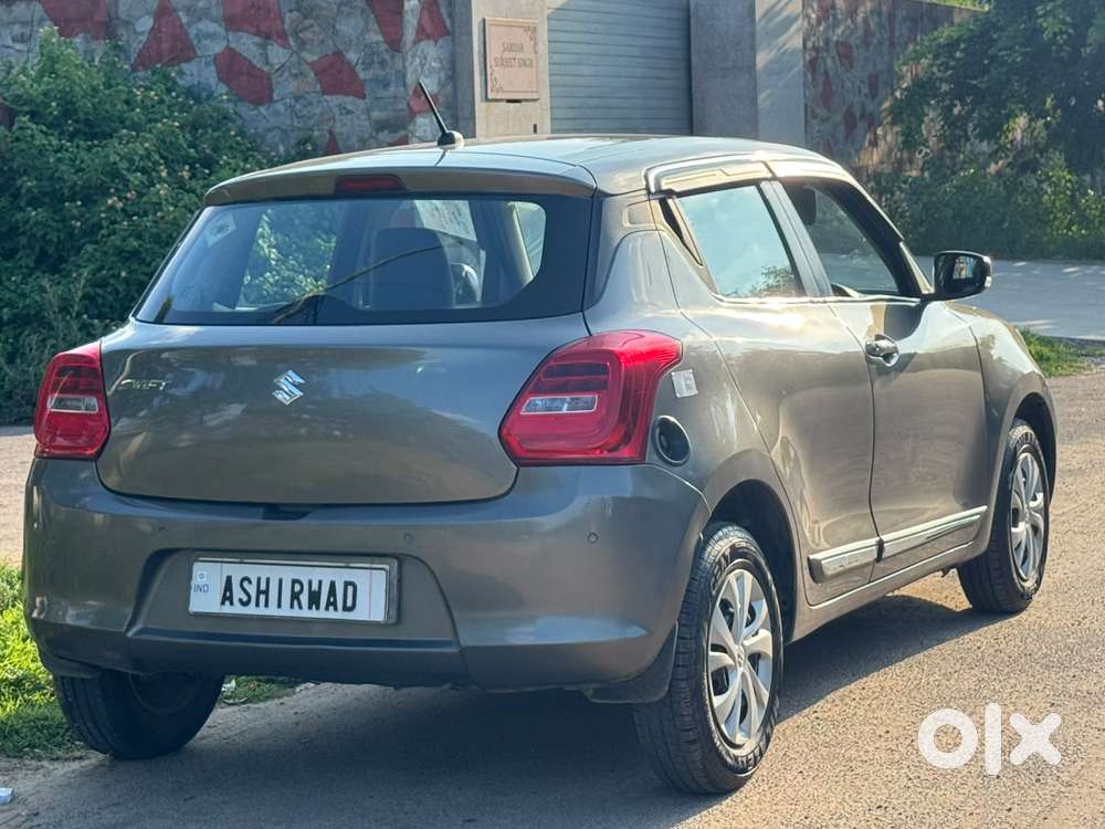 Maruti Suzuki Swift Vxi Cng, 2023, Cng & Hybrids