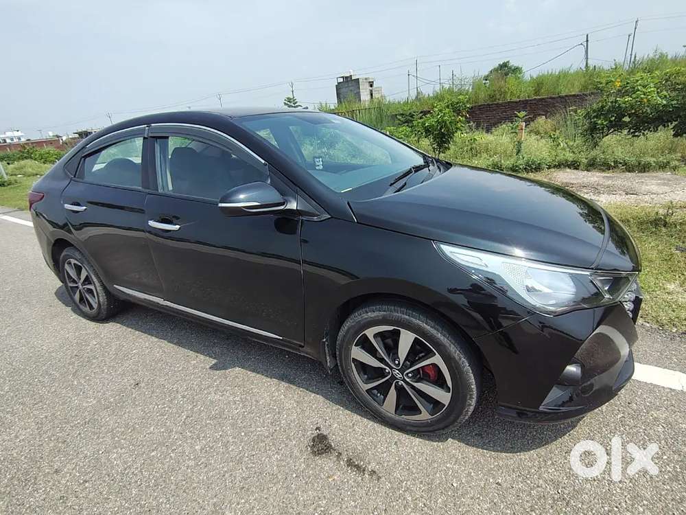 Hyundai Verna 1.5 Petrol 2022
