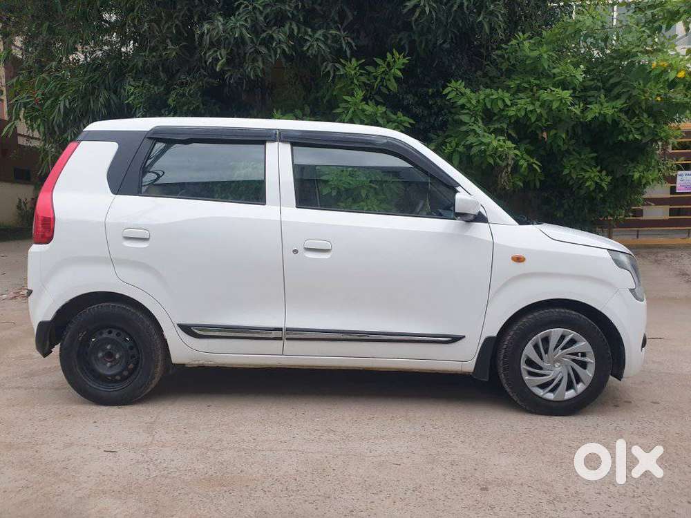 Maruti Suzuki Wagon R 1.0 Vxi Amt, 2022, Petrol
