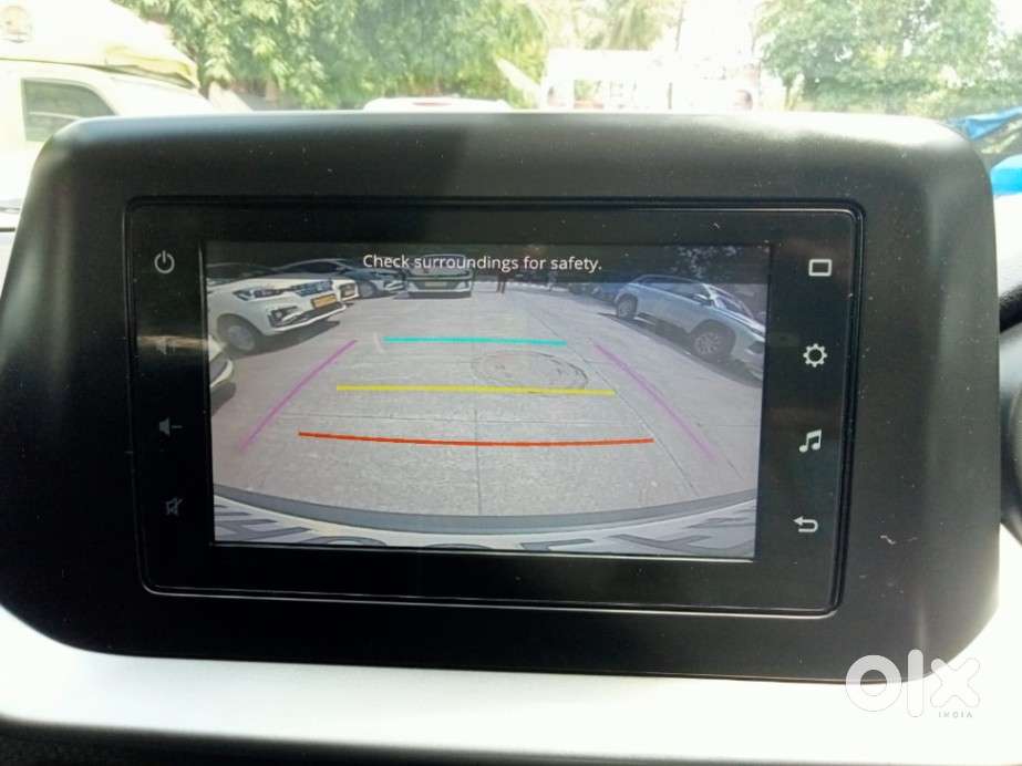 Maruti Suzuki Brezza Vxi At, 2023, Petrol