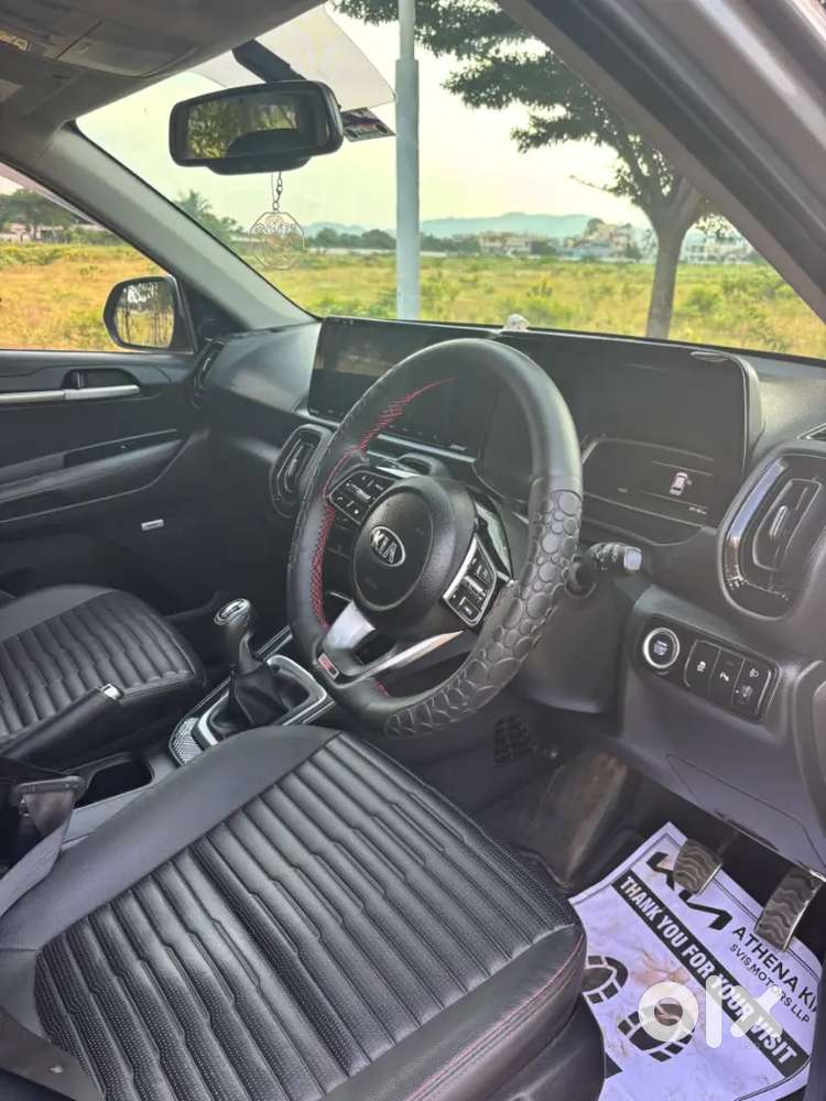 Kia Sonet 2020 Petrol Well Maintained Show Room Service Only
