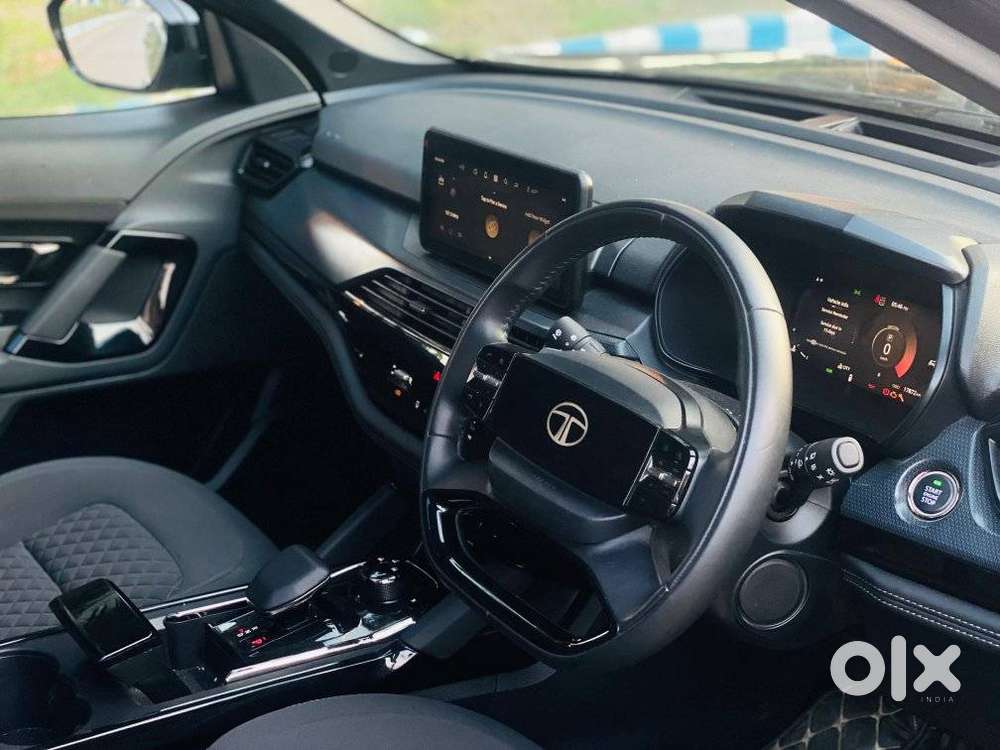 Tata Safari Pure Plus S Dark Edition At, 2024, Diesel