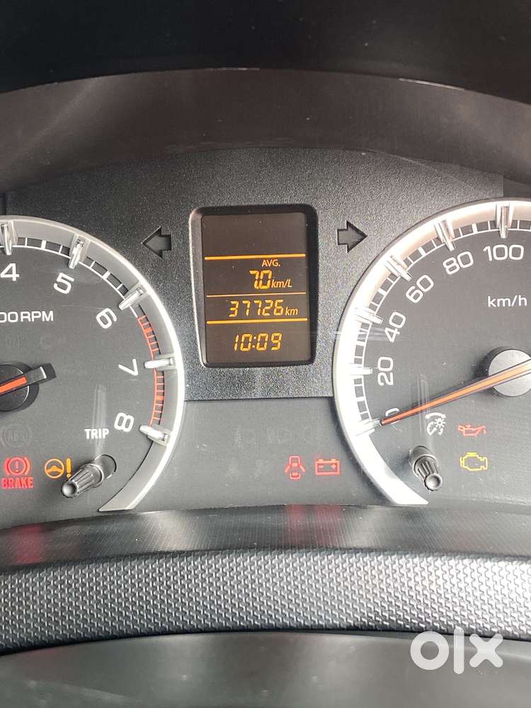 Maruti Suzuki Swift Vxi + Manual, 2013, Petrol