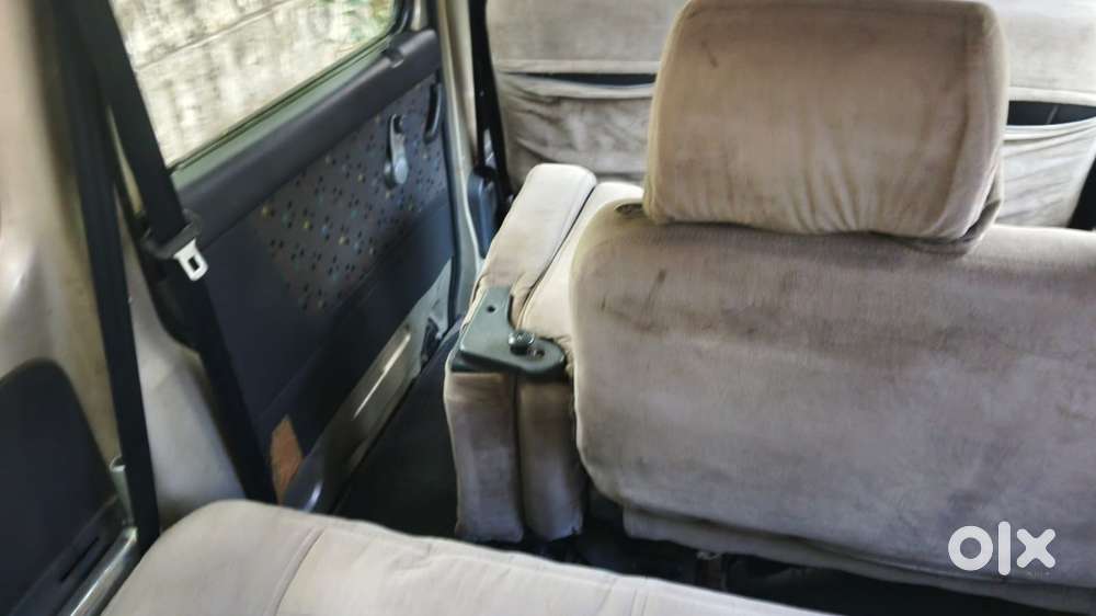 Maruti Suzuki Versa Dx 8 Seater, 2005, Petrol