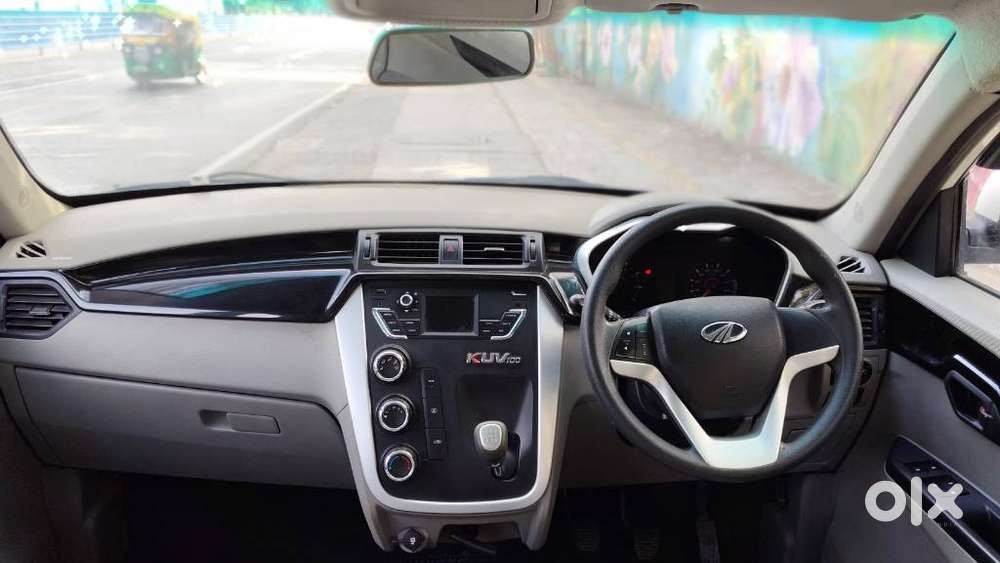 Mahindra Kuv100 Nxt 1.2 K8 Petrol 6 Str Dual Tone, 2017, Petrol