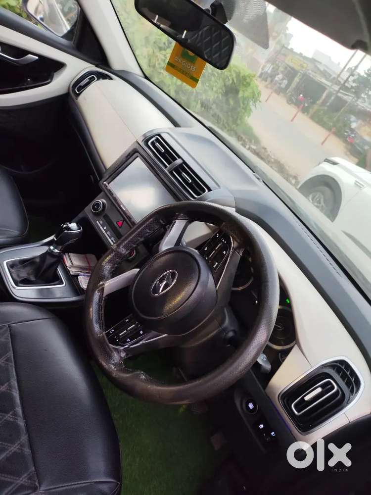 Brand New Condition Hyundai Creta Diesel 1st Owner 2021 Model Full Top