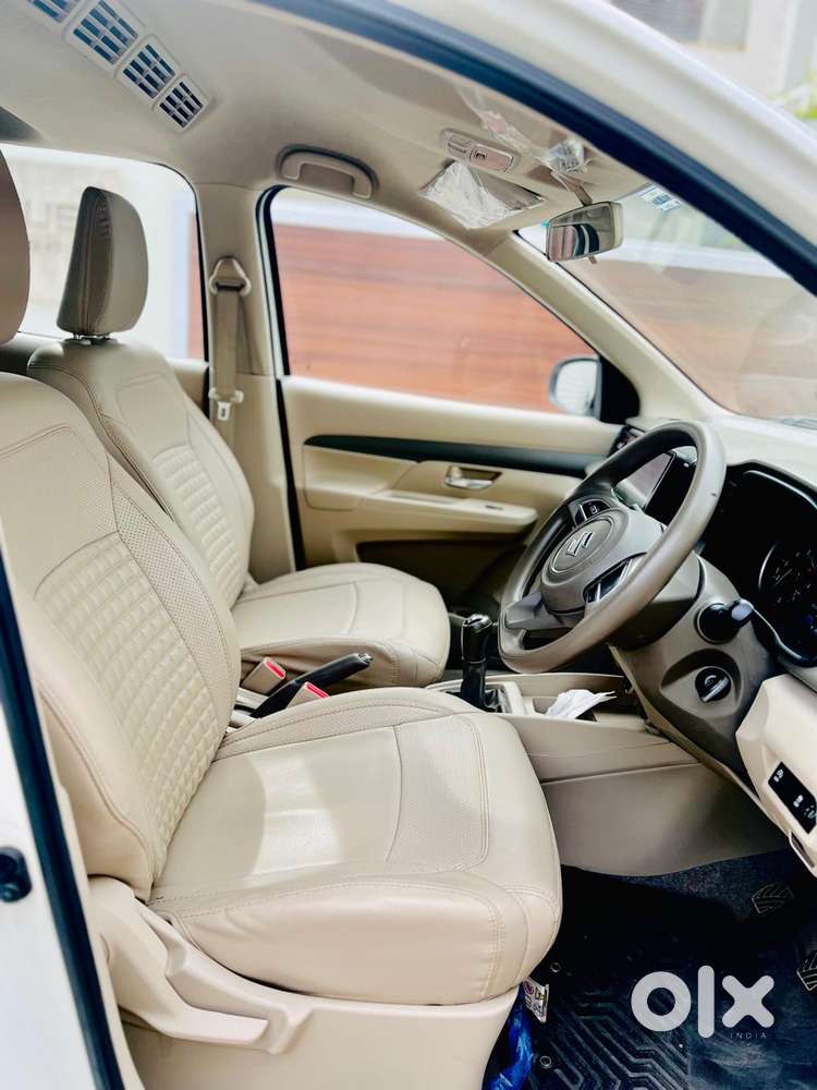 Maruti Suzuki Ertiga 1.5 Vxi, 2023, Petrol