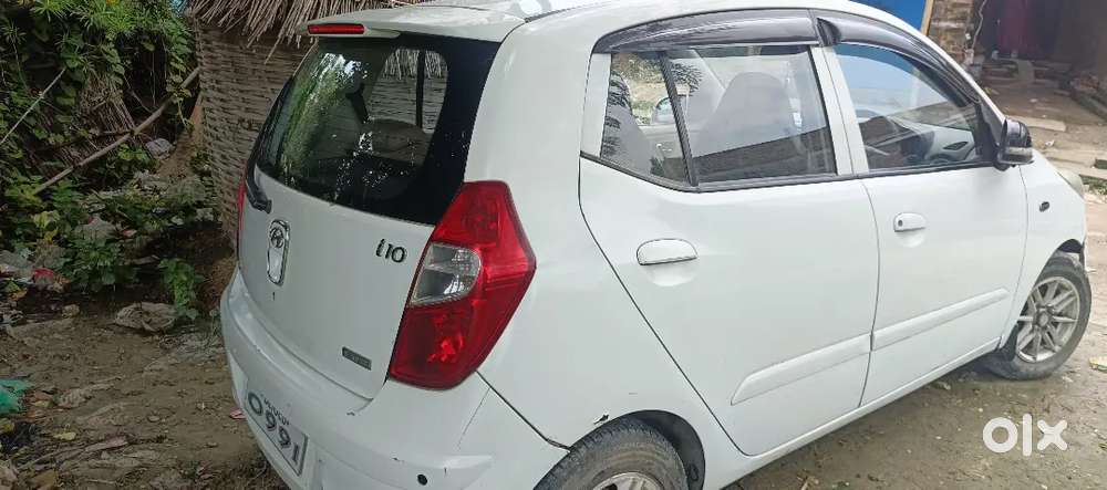 Hyundai I10 Sportz Petrol 2011