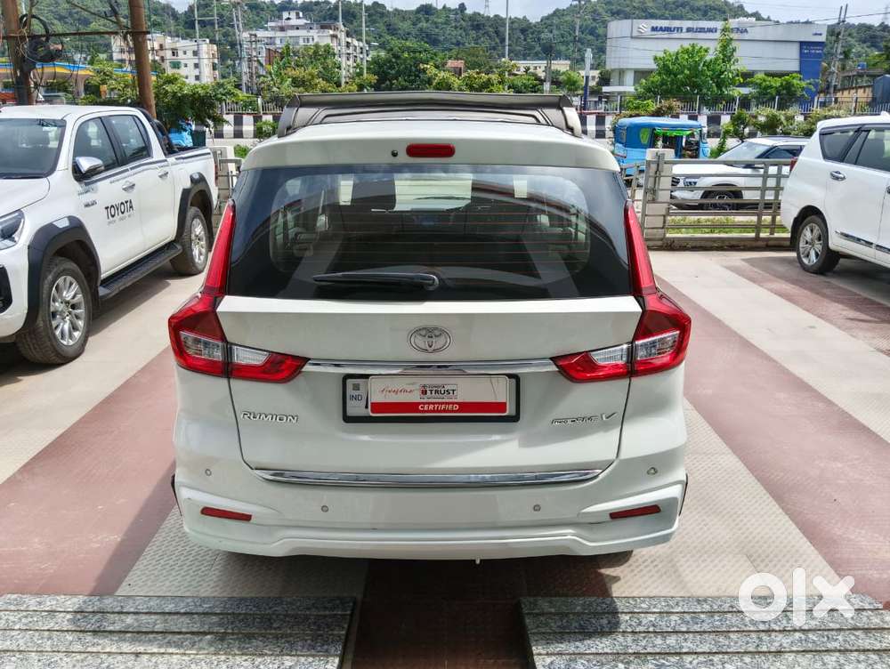 Toyota Rumion V Mt, 2026, Petrol
