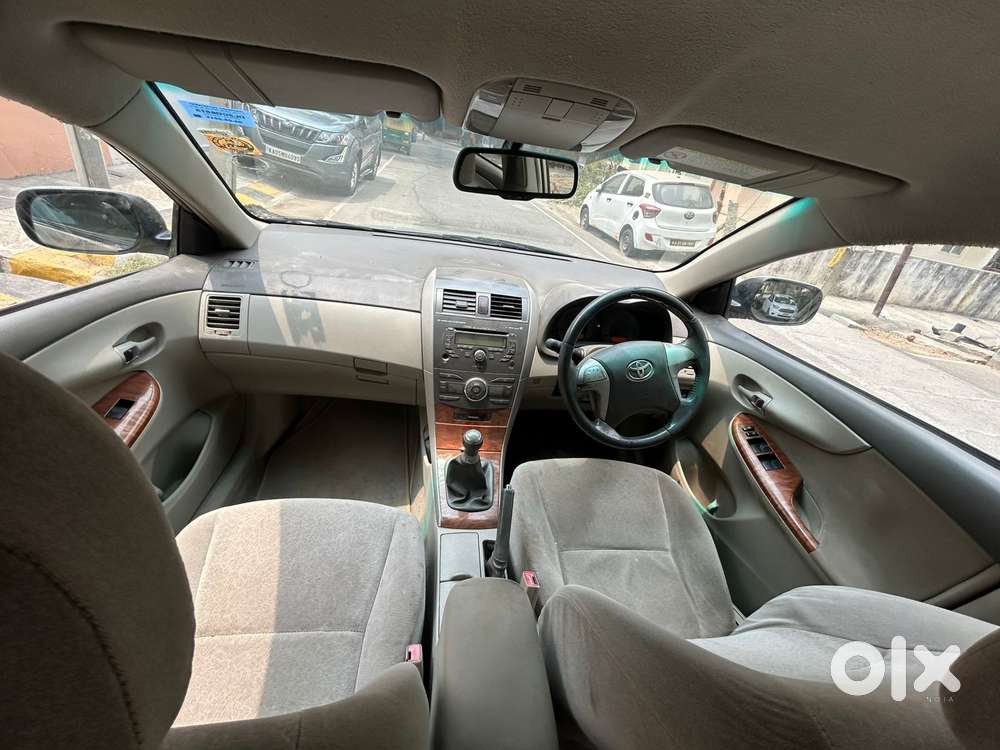 Toyota Corolla Altis 1.8g Limited, 2011, Petrol