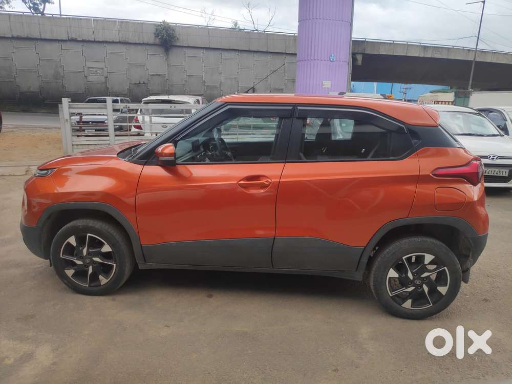Tata Punch 1.2 Revotron Creative AMT Dual Tone, 2022, Petrol