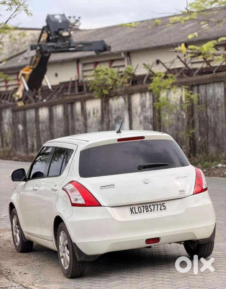 Maruti Suzuki Swift 2011