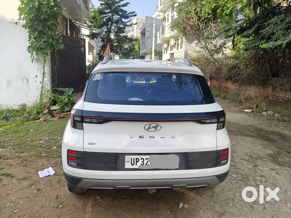 Hyundai Venue Petrol 2022