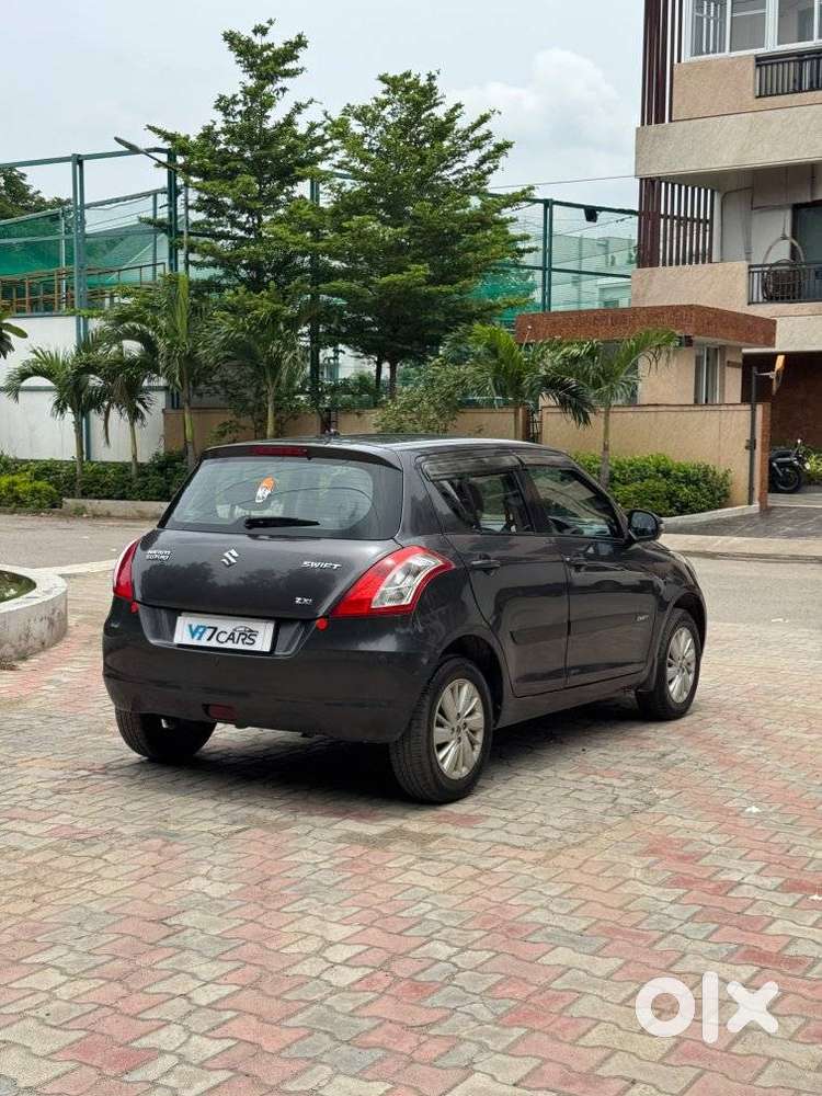 Maruti Suzuki Swift Zxi Plus, 2016, Petrol