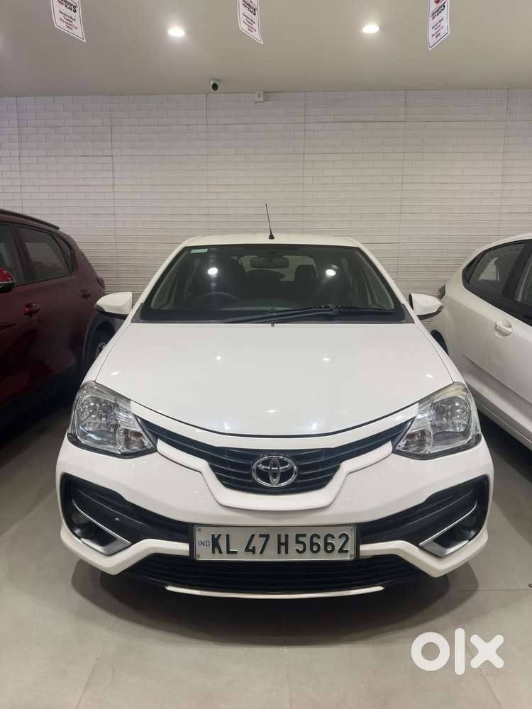 Toyota Etios Liva 1.2 V, 2018, Petrol