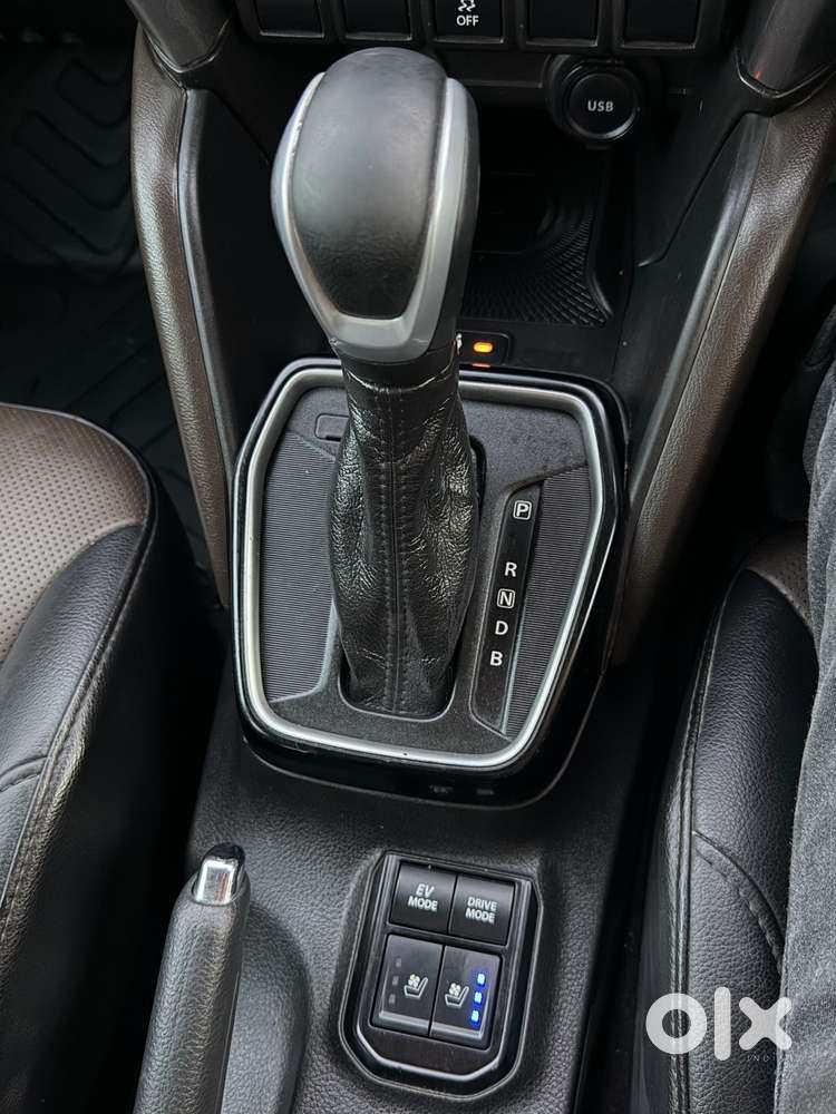 Toyota Urban Cruiser Hyryder 1.5 V Hybrid, 2023, Petrol