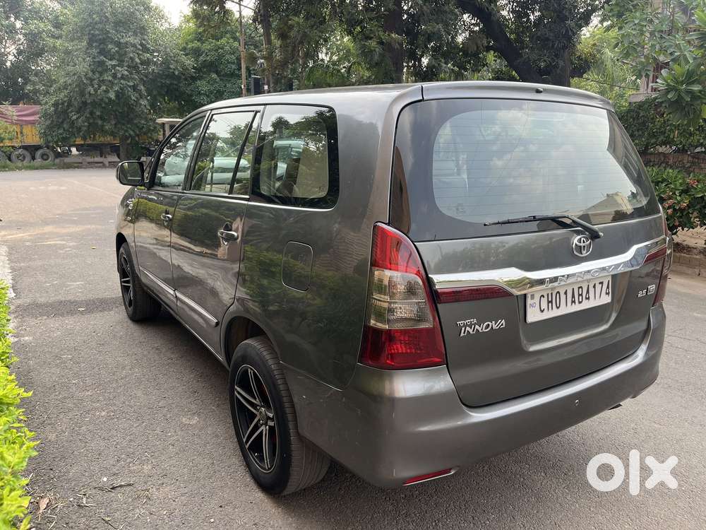 Toyota Innova 2.5 G4 Diesel 8-seater, 2010, Diesel