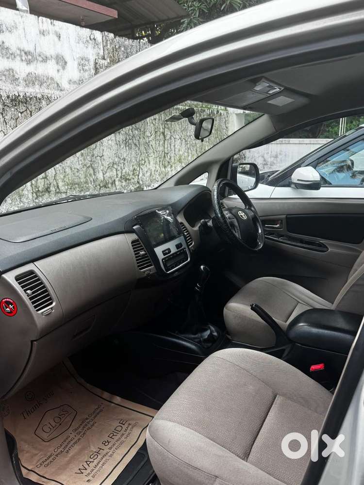 Toyota Innova Diesel Manual 2015 Year