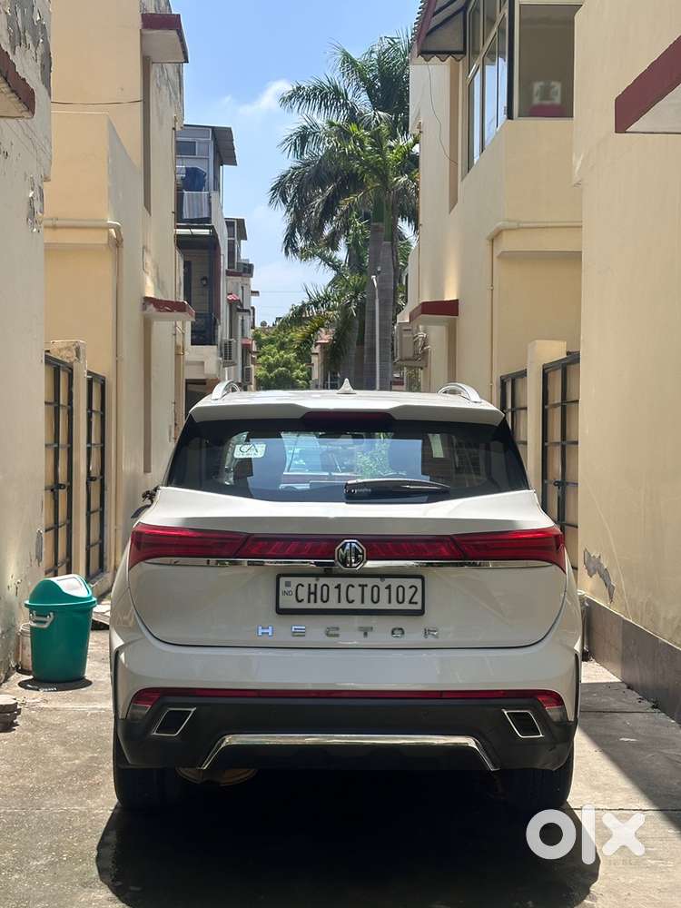 Mg Hector Plus 2024 Petrol Automatic