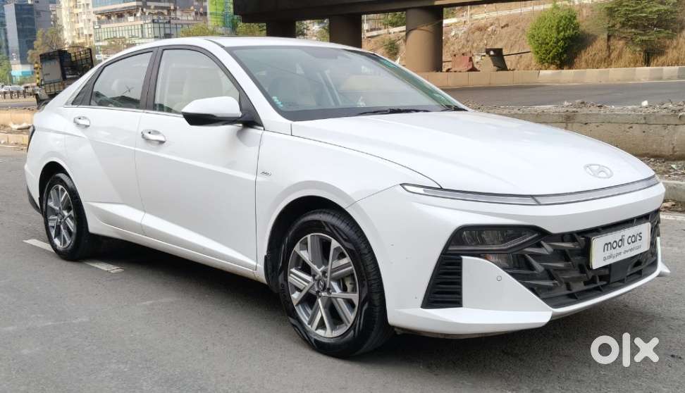 Hyundai Verna 1.5 Sx Vtvt Ivt, 2025, Petrol