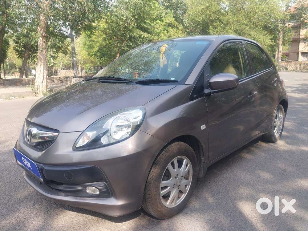 Honda Brio V Mt, 2013, Petrol