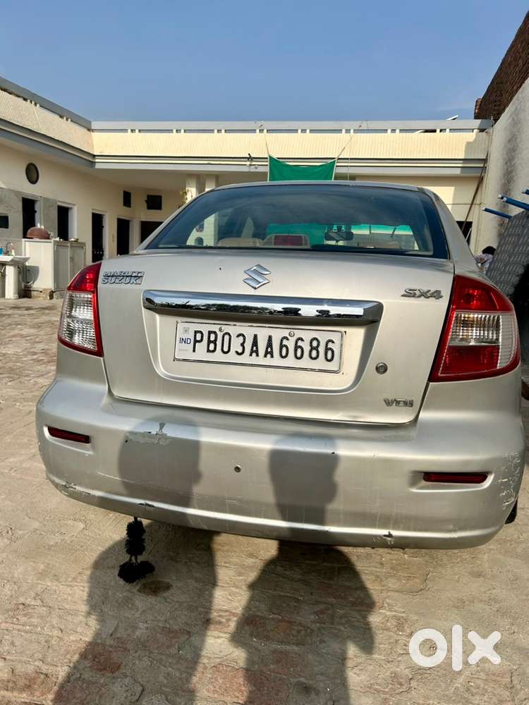 Maruti Suzuki Sx4 2013