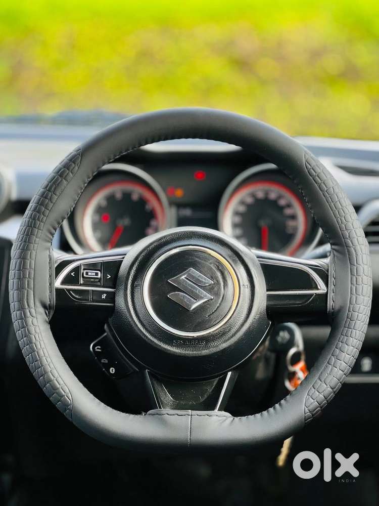 Maruti Suzuki Swift Vvt Vxi, 2021, Petrol