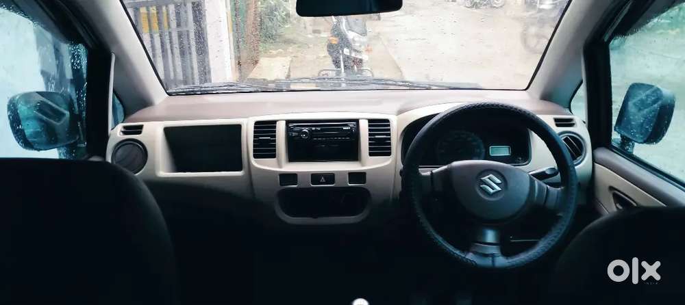 Maruti Suzuki Estilo Lxi 2010