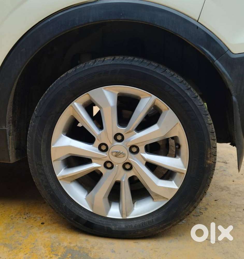 Mahindra Xuv300 W8, 2020, Petrol