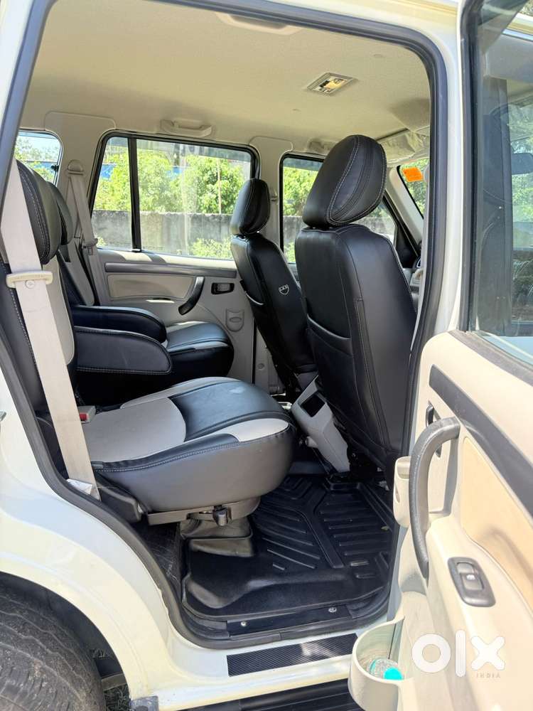 Mahindra Scorpio Classic 2.2 S Mt 9 Str, 2020, Diesel